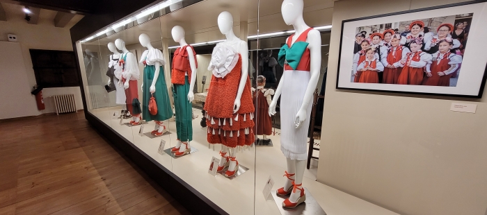Exposicin Ans y sus trajes: tradicin e inspiracin, en Zaragoza