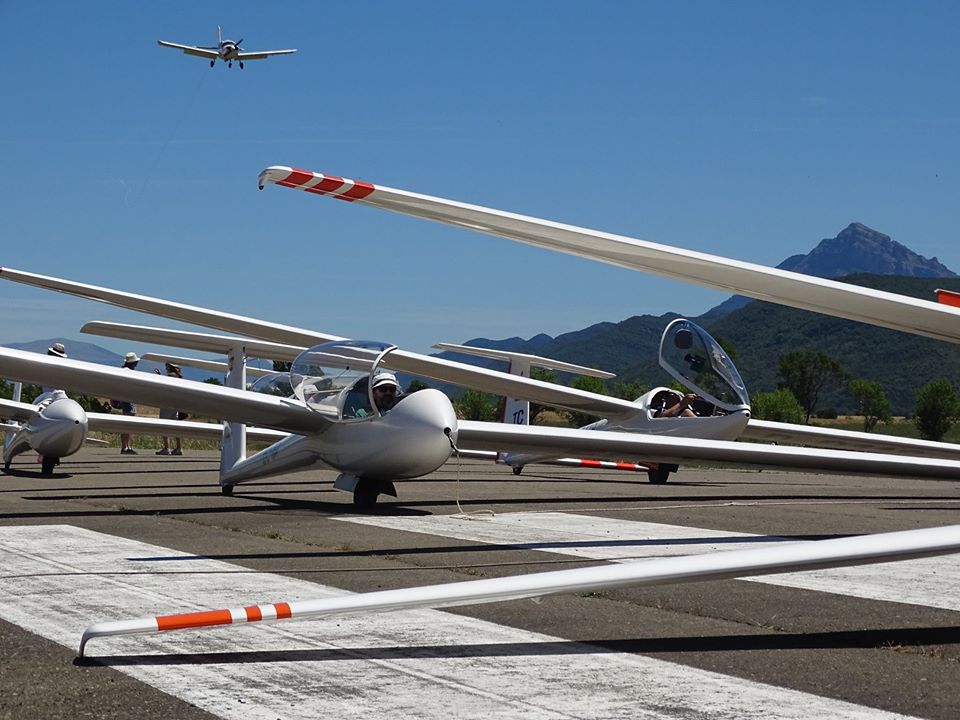El Aeródromo de Santa Cilia reabre sus instalaciones