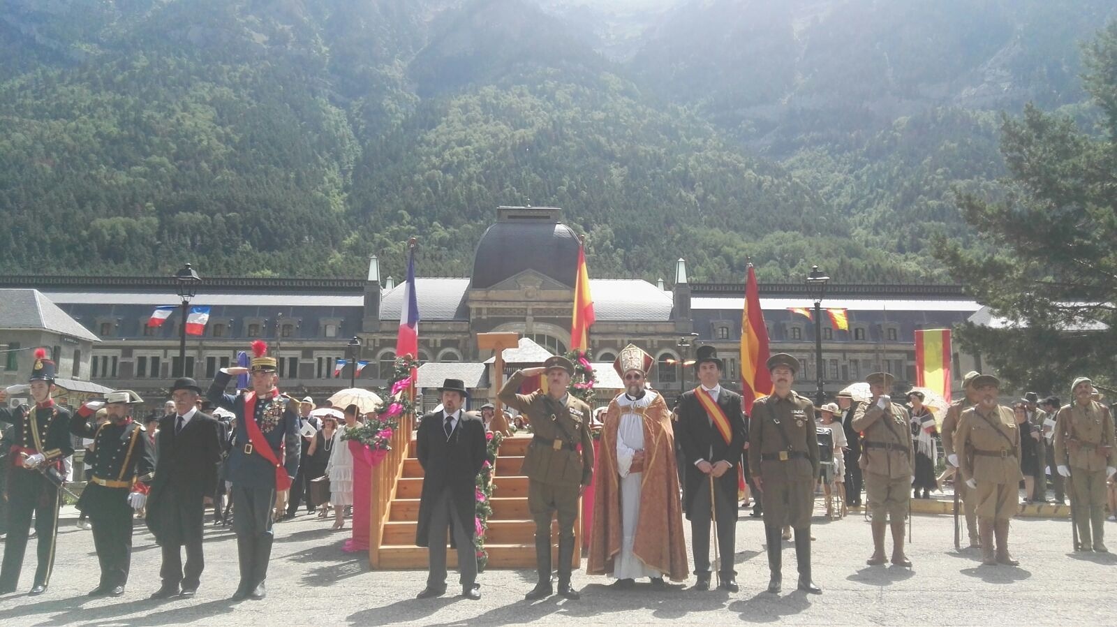 La Recreacin Histrica de la Inauguracin de la Estacin de Canfranc, declarada Fiesta de Inters Turstico de Aragn