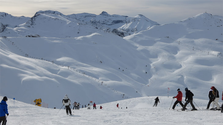 Las estaciones de esquí de Aragón abrirán con todas las garantías de seguridad