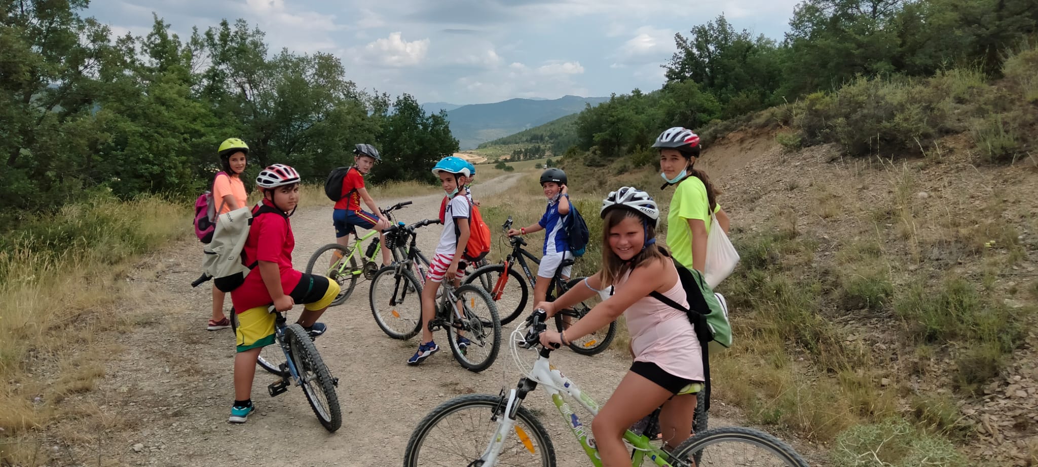 Cerca de 300 nios y nias asisten a las Escuelas de Verano de la Comarca de la Jacetania