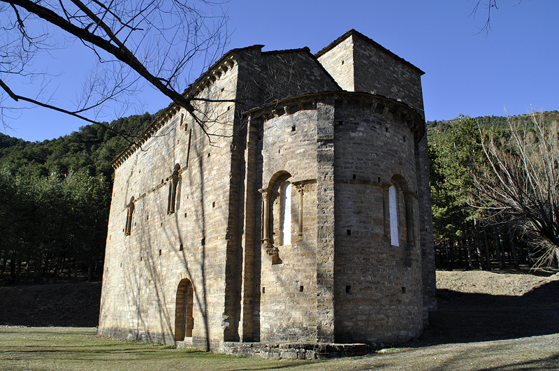 Iglesia de Santa María de Iguácel. Siglo XI